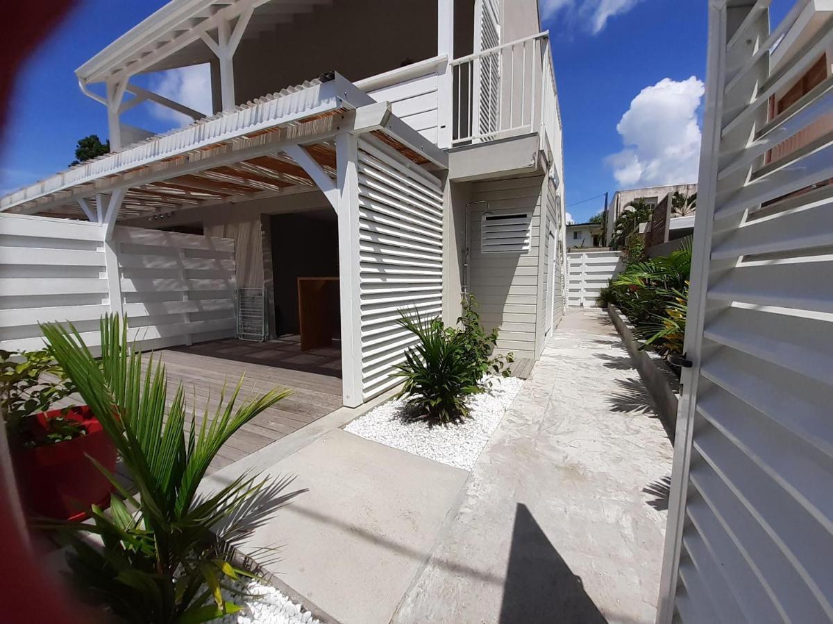Appartement Neuf A 150 Metres De La Mer Wifi Le Diamant Bagian luar foto